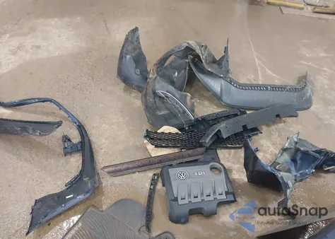 2014 Volkswagen Passat 2.0L Tdi Sel Premium from USA, damaged, VIN 1VWCN7A35EC050704